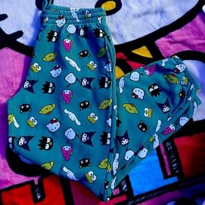 Hello kitty and friends Sanrio fleece joggers size small. Chococat